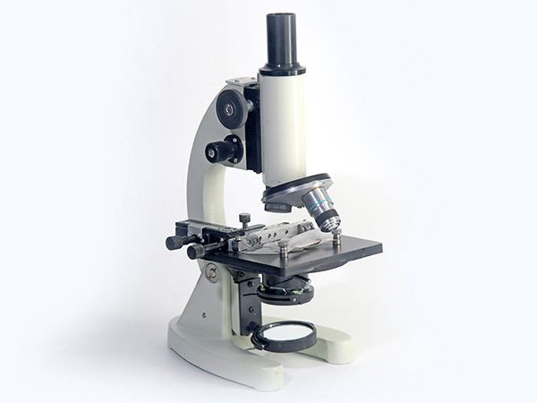 02040生物显微镜